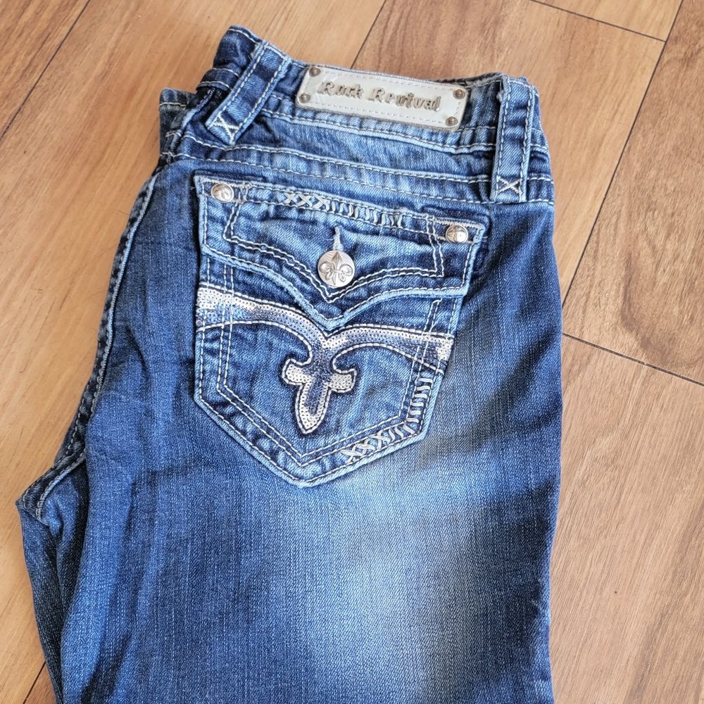 Rock Revival woman's 30